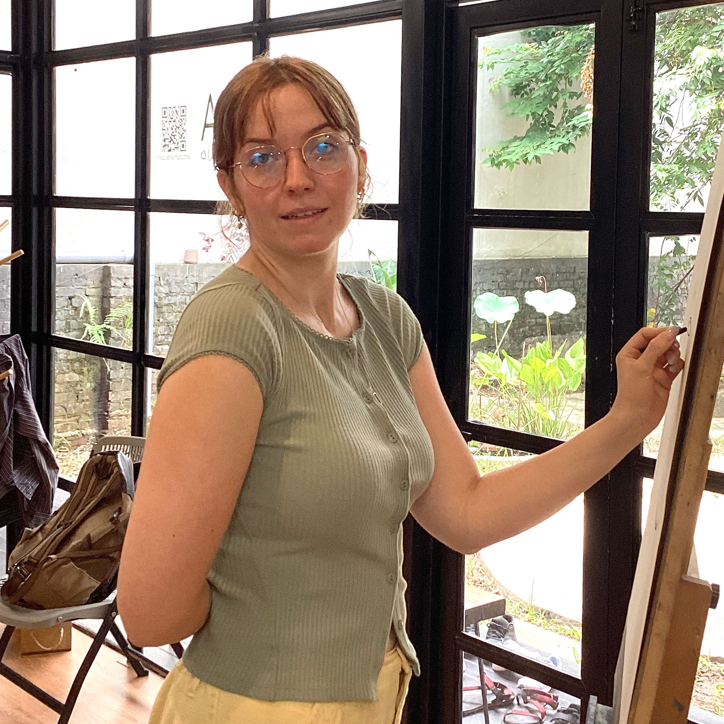 ille in art tutor hanoi